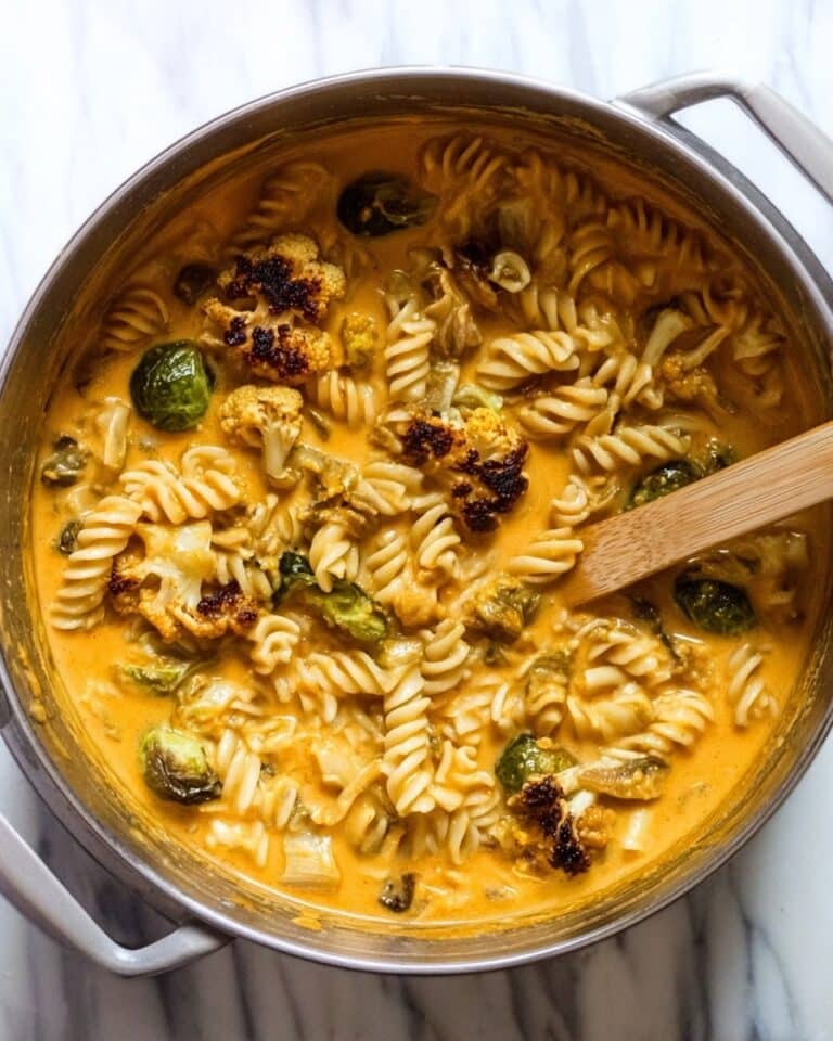 Pumpkin Mac and Cheese with Roasted Veggies Recipe