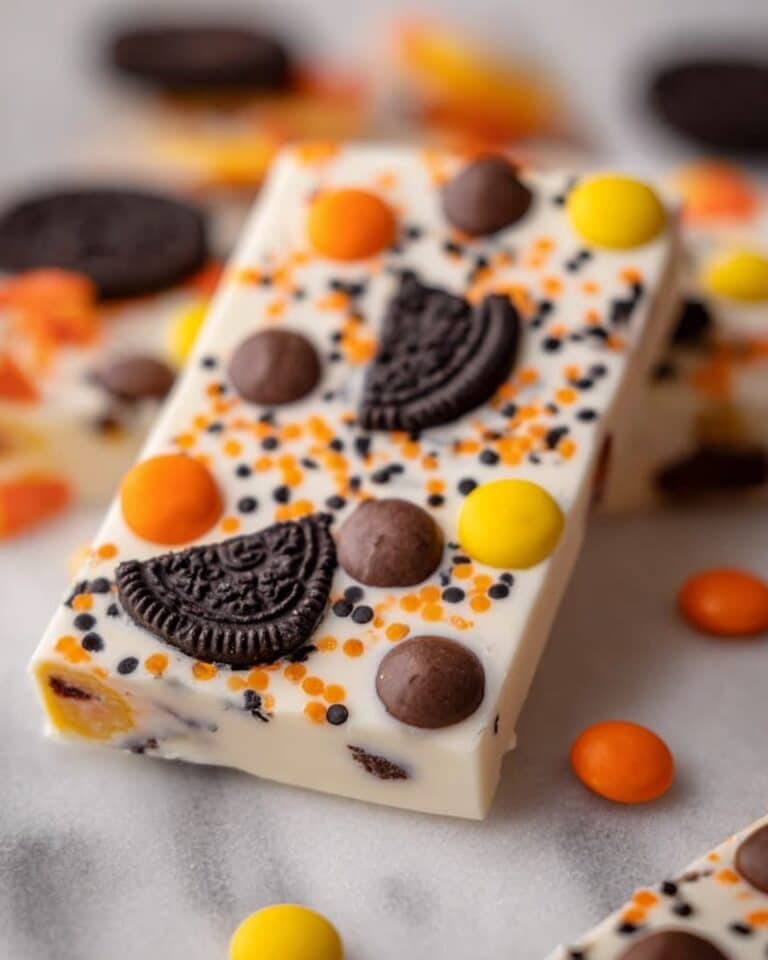 Spooky Halloween Oreo Bark Recipe